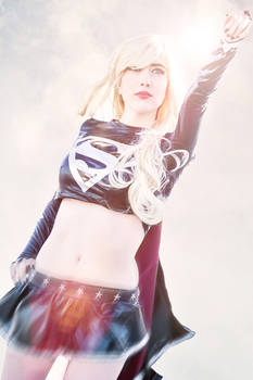 Dark SuperGirl Cosplay