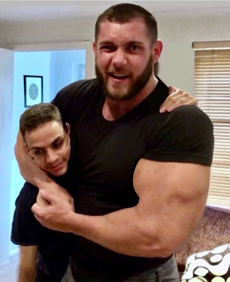 HUGE Connor by TowersOfPower on DeviantArt