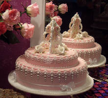 rosy fancy cake