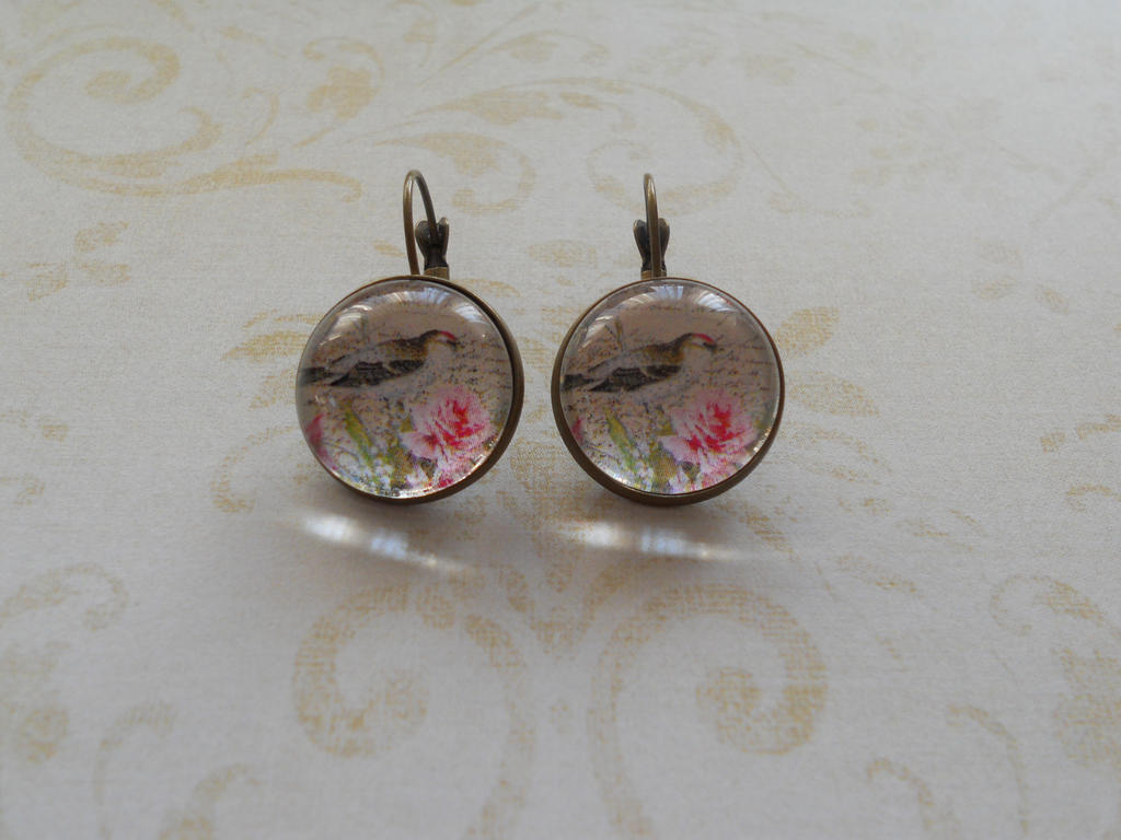 Earrings with bird and flowers