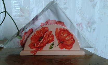 Decoupage napkins with poppies