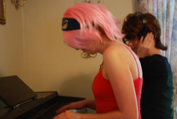 Sakura Haruno-PlayingthePiano