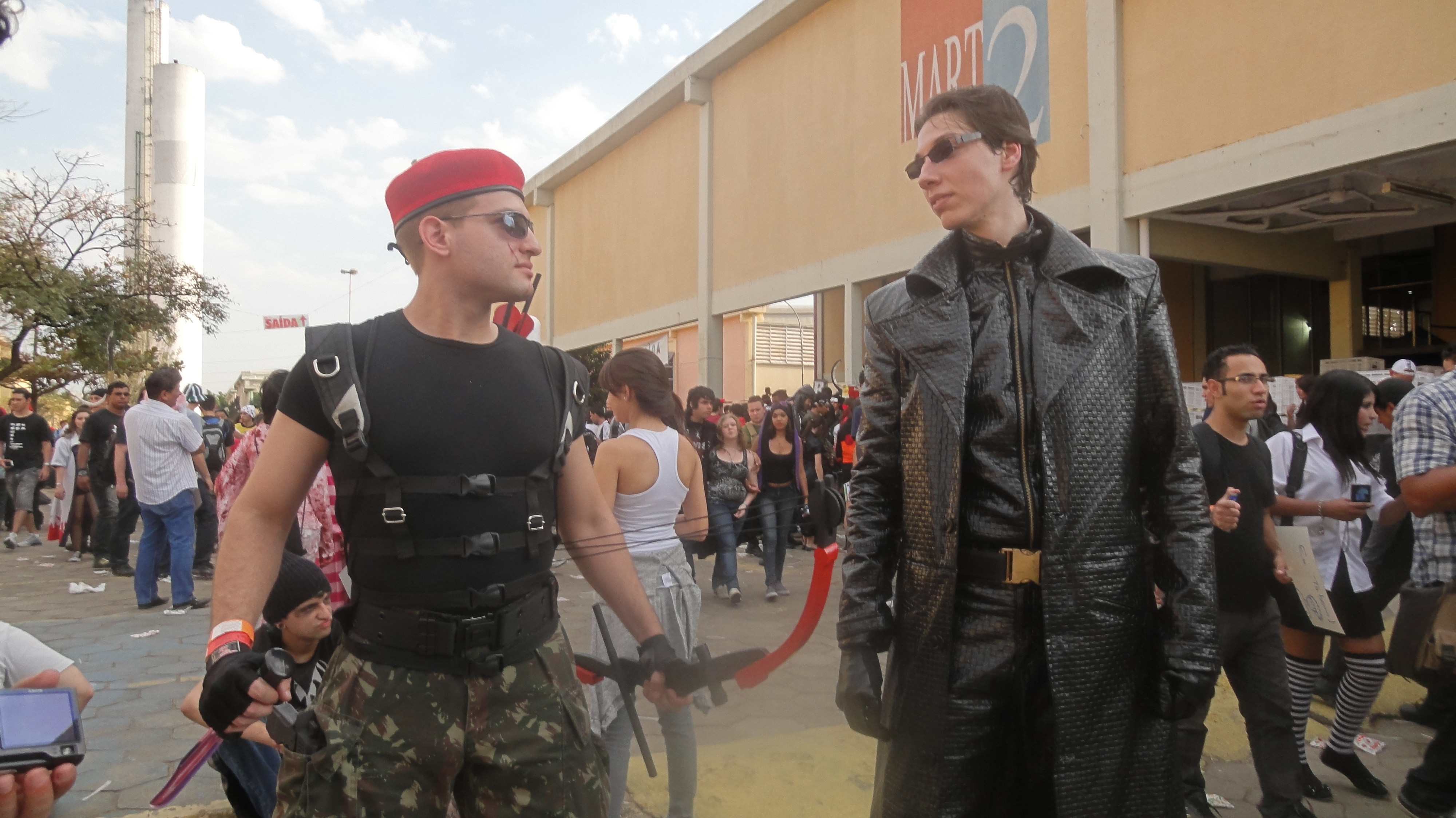 Wesker and Krauser : Staredown