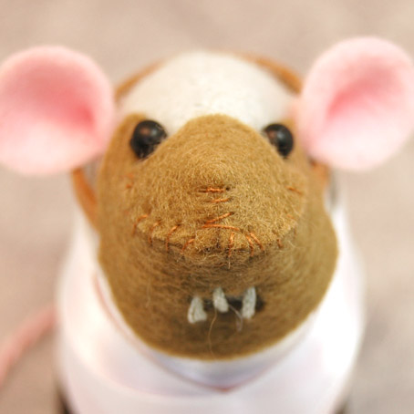 Hannibal Lecter Mouse Close up