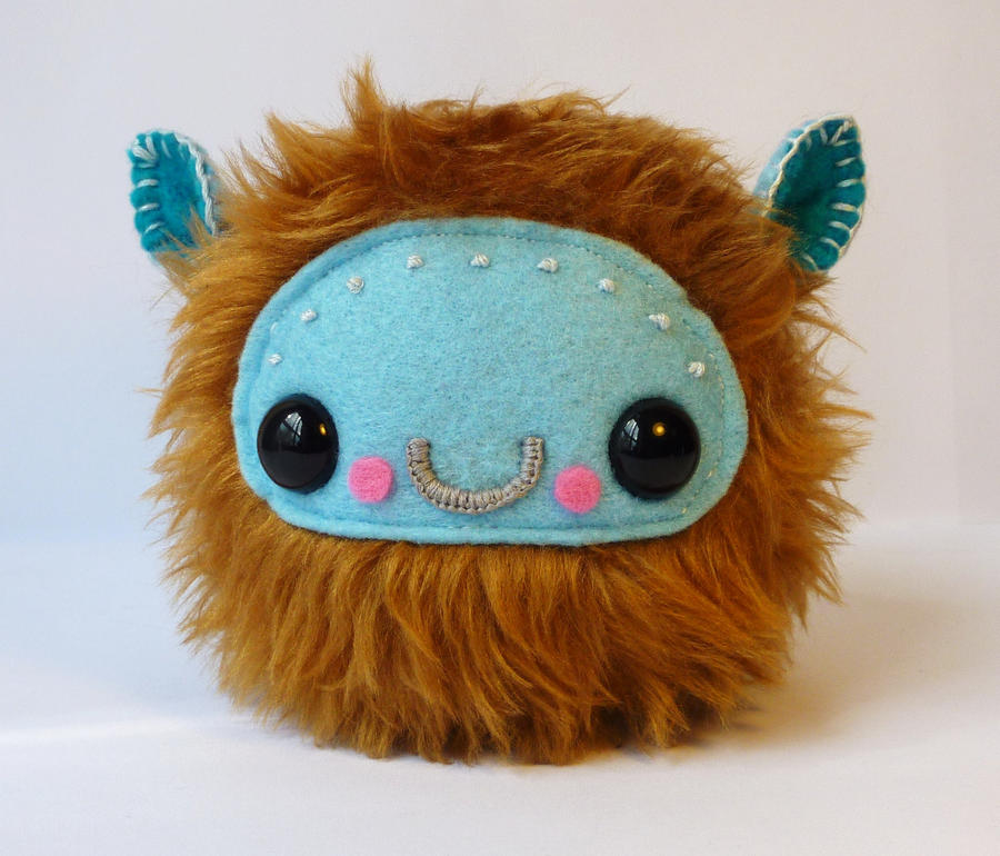 Mini fluff monster by LokiCoki on DeviantArt