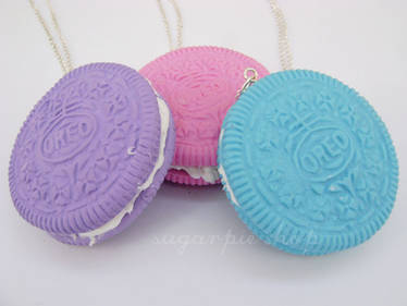 Oreo Necklace