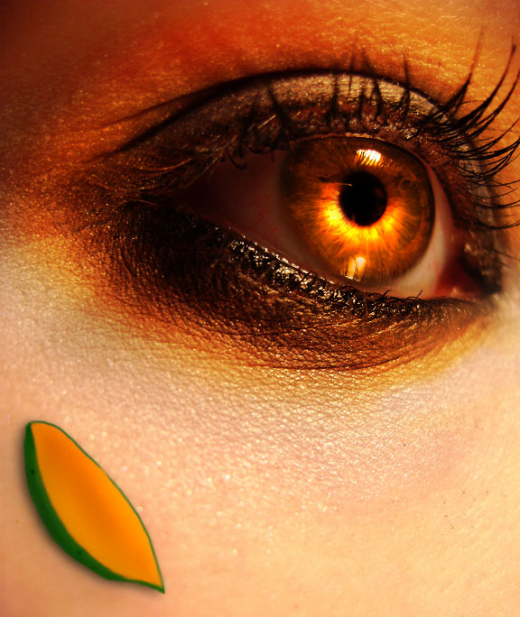 Описание желтых глаз. Оранжевые глаза. Красивые янтарные глаза. Желтые глаза. Желто оранжевые глаза.