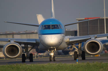 KLM Embrear 190