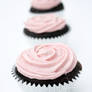 Strawberry Chocolate Cupcakes2