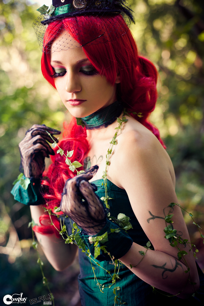 Steampunk Poison Ivy Cosplay