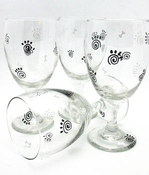 Puppy Love Painted Glass Set