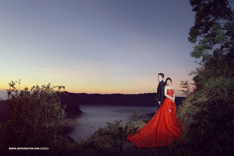 Sunrise Bromo Prewedding by antzcreator