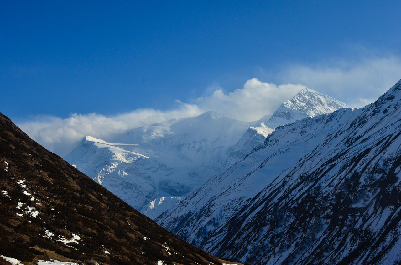 Annapurna Circuit - Day 7- Clouds over the Range
