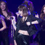 Taeyeon sexy belly 6