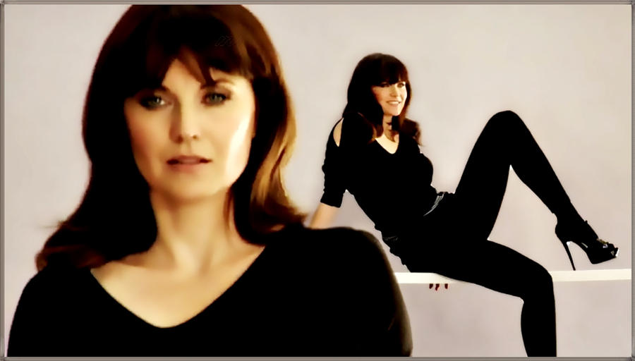 https www deviantart com majolawless art lucy lawless wallpaper 304960468
