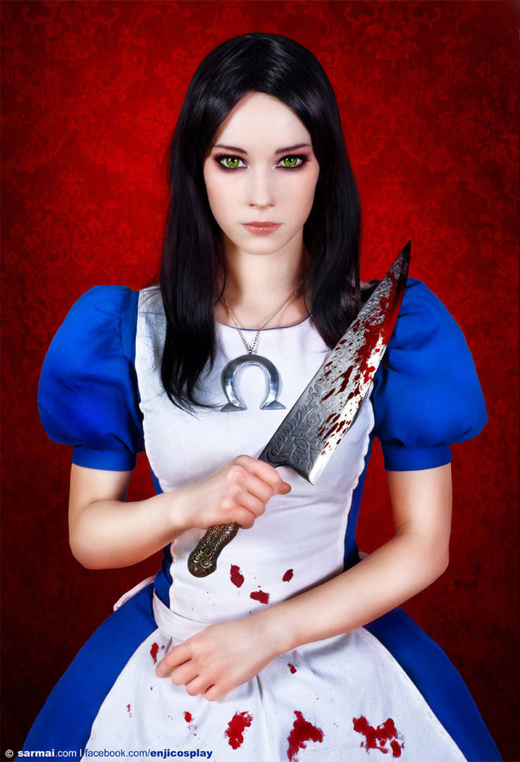 Alice Madness Returns cosplay by EnjiNight