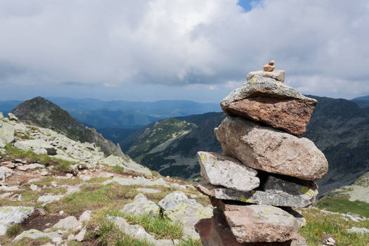 A tower of stones