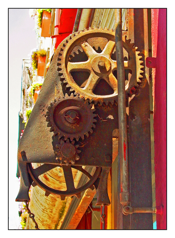 Gears.L1010196, with story