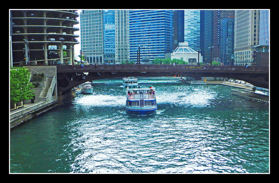 Chicago river.DSCN2786, with story