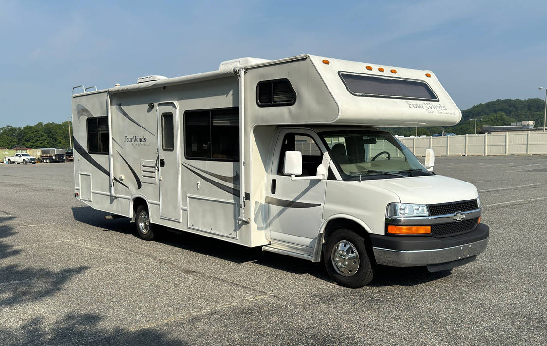 Chevy Express Rv Chassis 2006 Chevrolet Express Motorhome by Christythecampchamp on DeviantArt