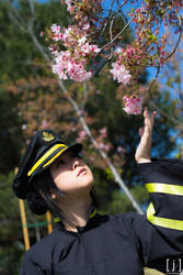 Fem! China: Under the flowers