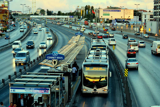 Istanbul trafigi o kadar korkunc degil gibi