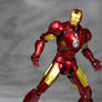 SH Figuarts Iron Man Mark 4 04