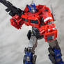 Transformers Studio Series 38 Optimus Prime 04