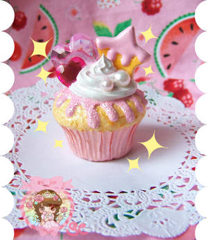 Super Pink Cupcake Charm