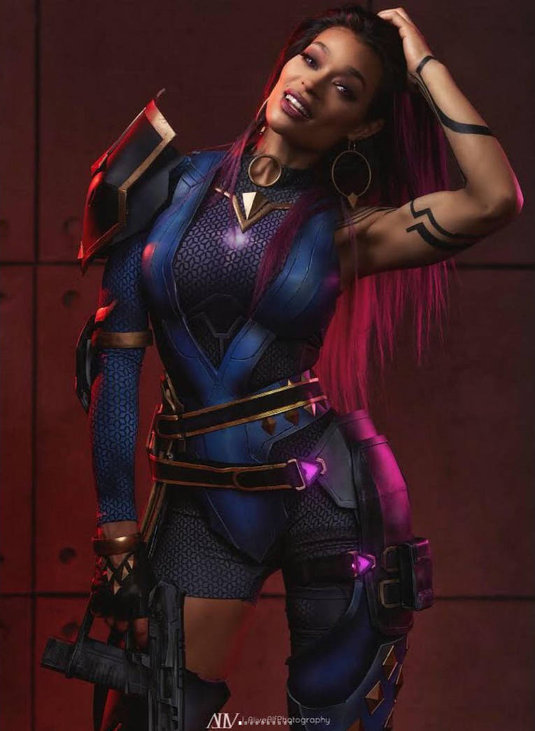 Reyna Valorant Cosplay by AliciaMarieBODY on DeviantArt