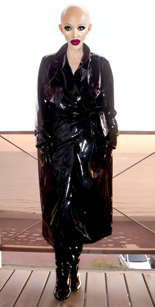 Bald Latex Doll By Pottbursch On DeviantArt bald-latex-doll-by-pottbursch-on-deviantart
