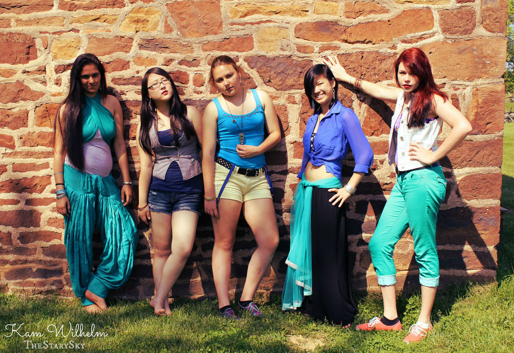 Disney Princesses: Group Photo by TheStarySky on DeviantArt