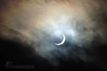 Total Solar Eclipse 2015 - clearing up