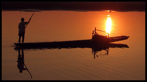 Vientiane Boatman