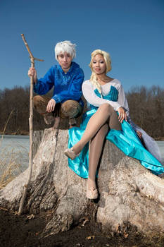 JackFrost x Elsa Cosplay 2 (Video)