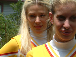 Cheerleaders (2)