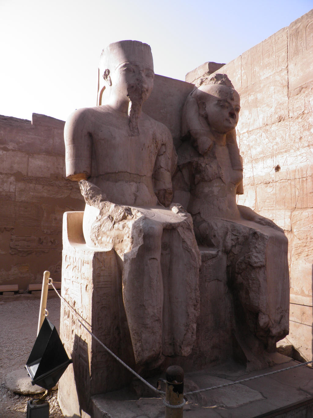 Luxor 22