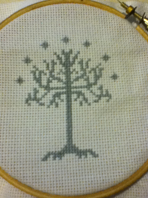 Tree of Gondor X Stitch