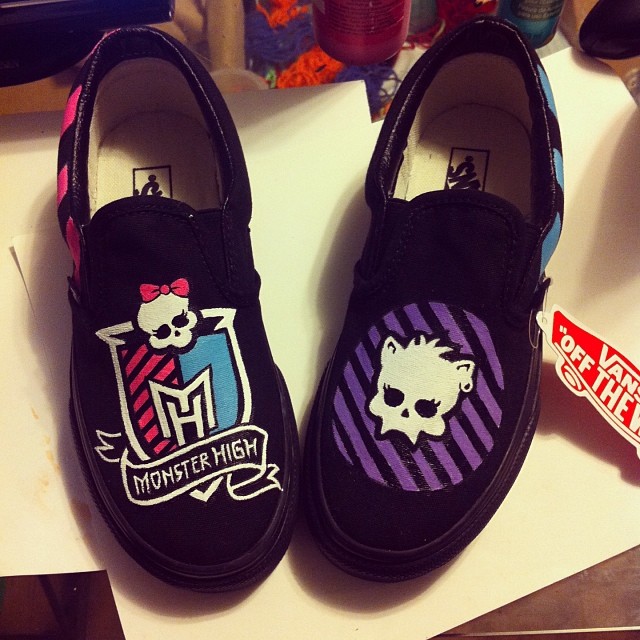 Monster High custom shoes