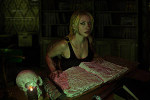 Alexandra Roivas (Eternal Darkness) cosplay