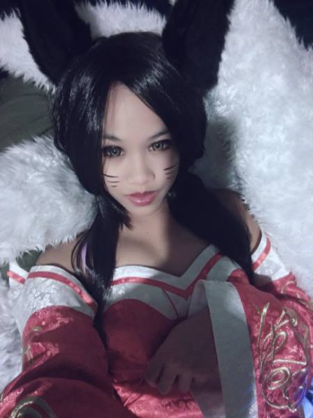 Ahri .:Costest1:.