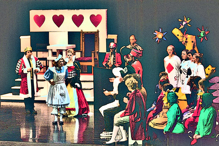 Alice in Wonderland Court Room by ParadoxBear on DeviantArt Alice in Wonderland Court Room by ParadoxBear on DeviantArt