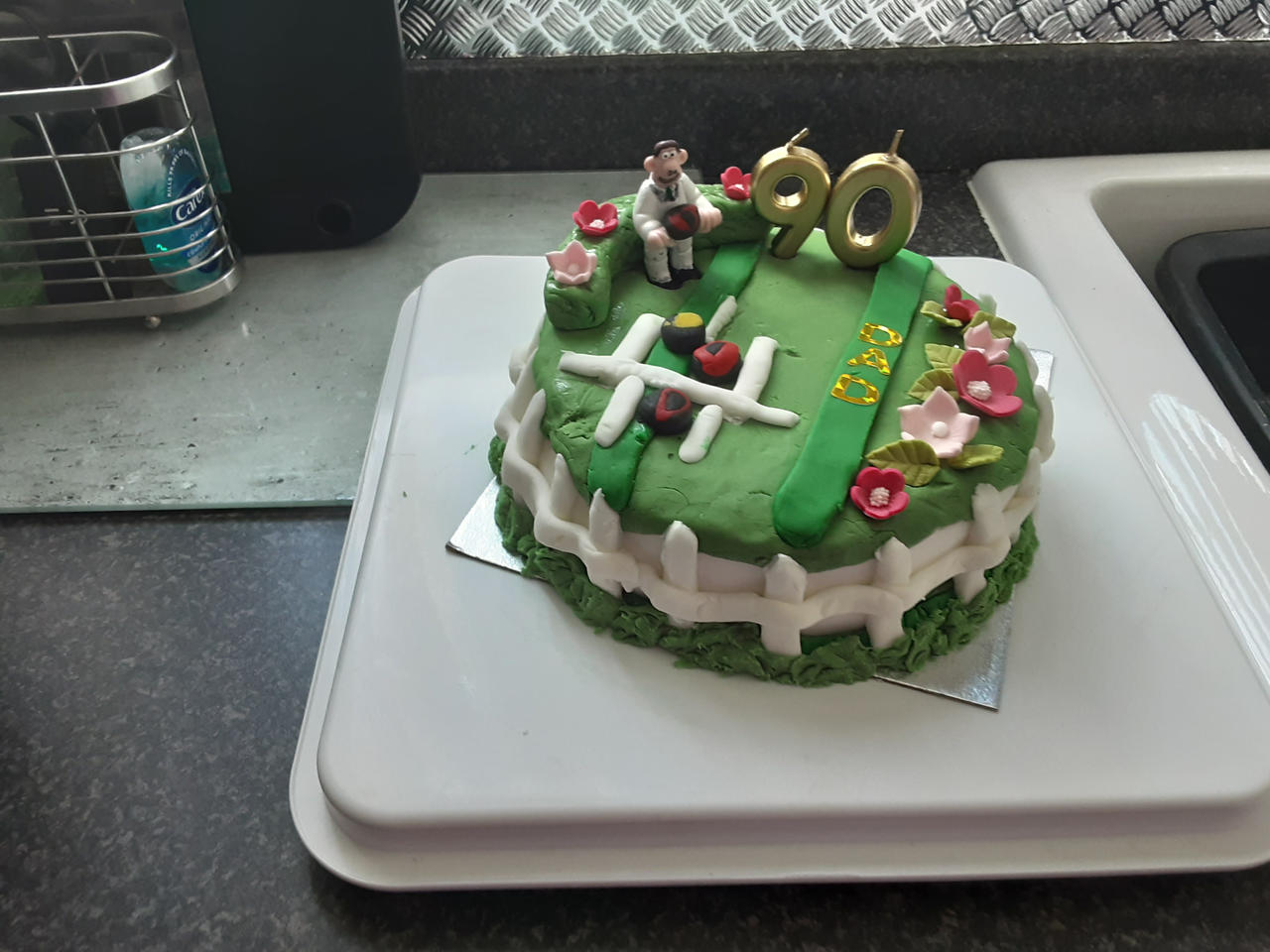 Download Grandad S 90th Birthday Cake By Cuteyoshilover On Deviantart
