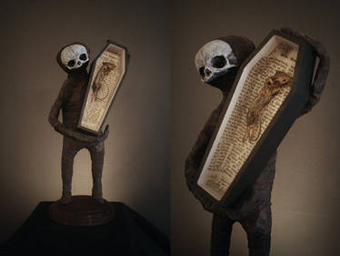 Midget Reed with mummified friend