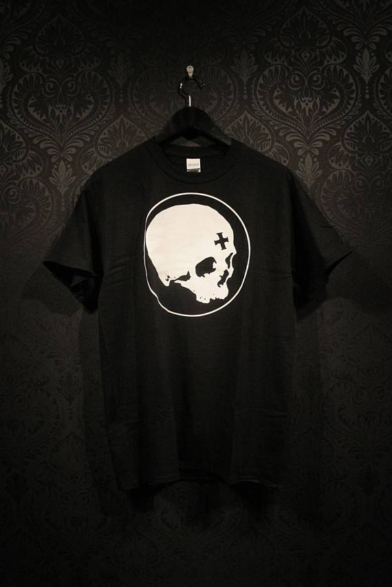 white skull tshirt