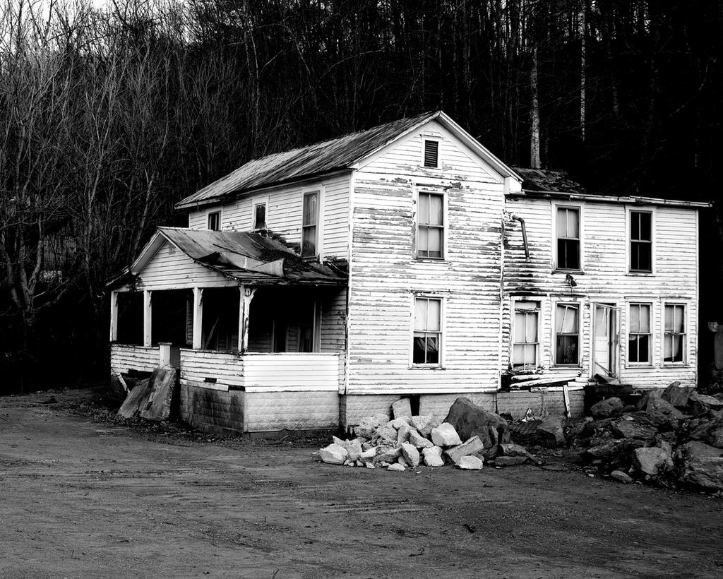 Abandoned Homestead W. Va. by slephoto