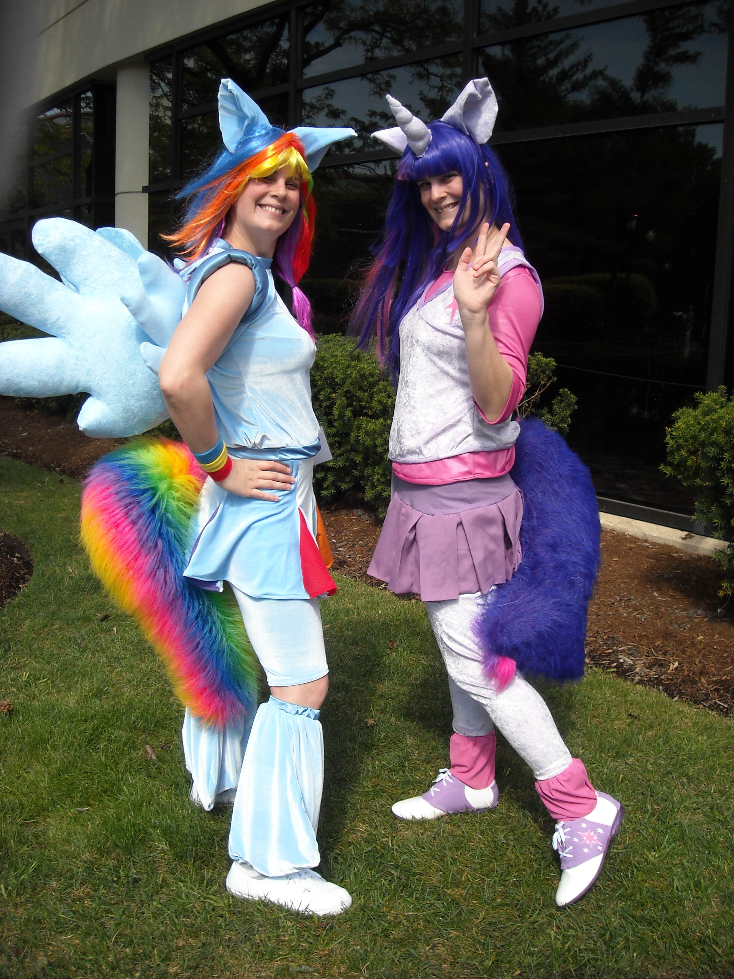 Rainbow Dash and Twilight Sparkle Cosplay