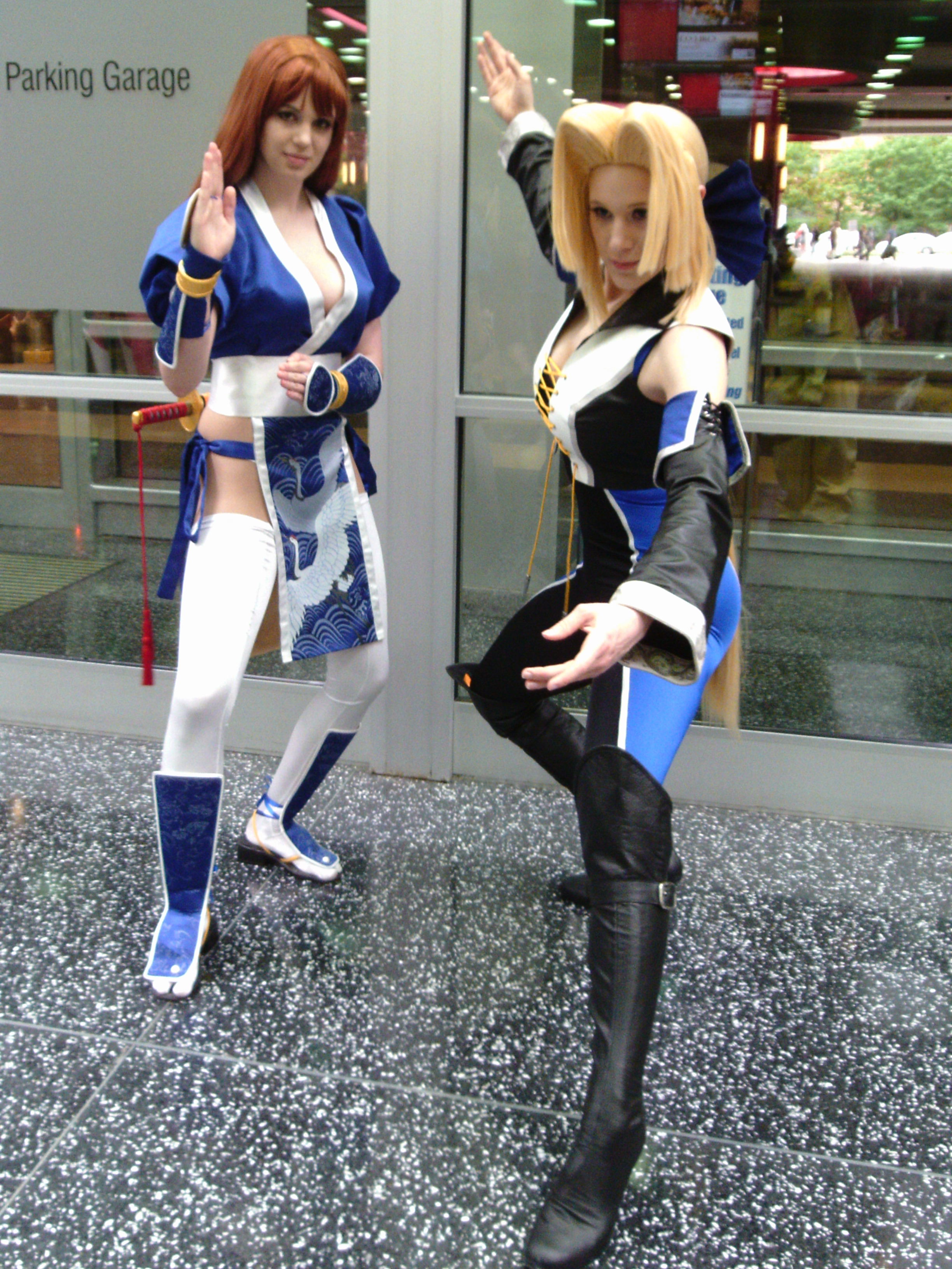 Acen 2013 - Kasumi and Helena