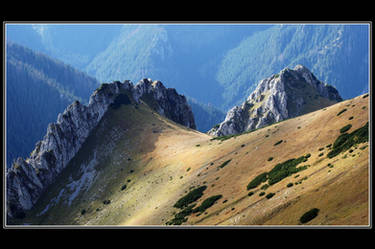 Descending from Mt. Ciemniak