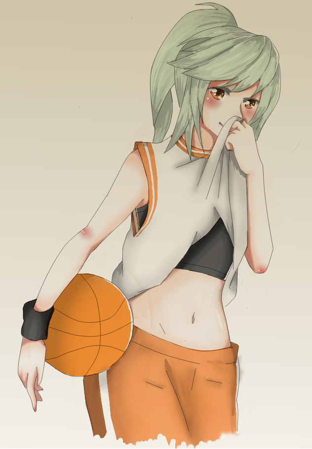 Practice : Mai plays basketball